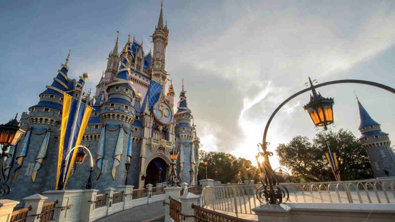 Entenda por que a Disney alega que assinantes do Disney+ não podem processar a empresa