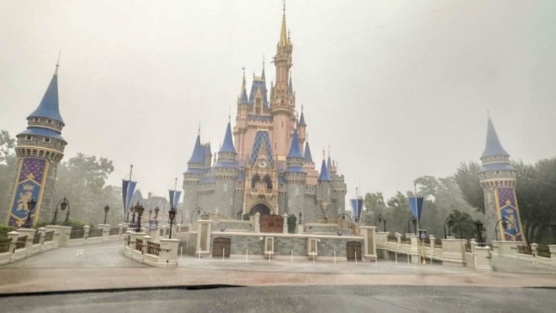 Disney retoma operações após Furacão Helene