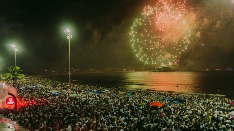 Ano novo Cabo Frio 2025: O Que esperar da virada de ano na cidade