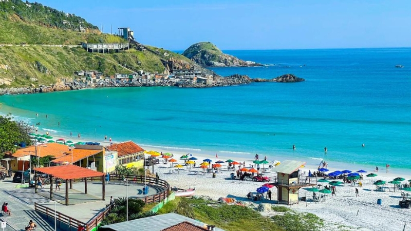 Praia Grande Arraial do Cabo: Beleza Incomparável e Pôr do Sol de tirar o fôlego