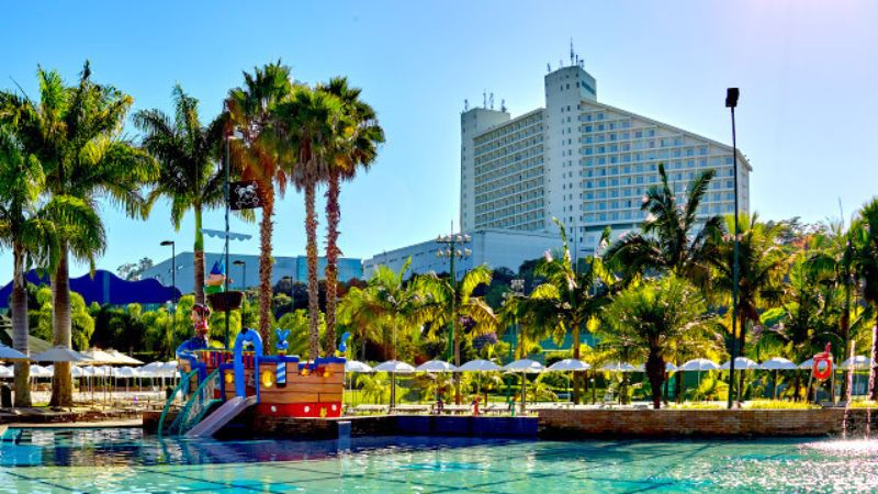 Bourbon Resort Atibaia lança Fun Beach com estrutura inédita no interior de SP