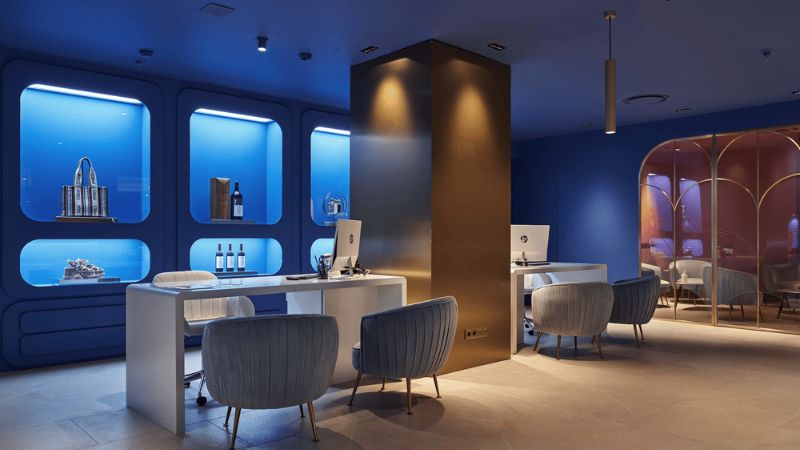 Visa Infinite oferece compras sem impostos e acesso VIP em aeroportos