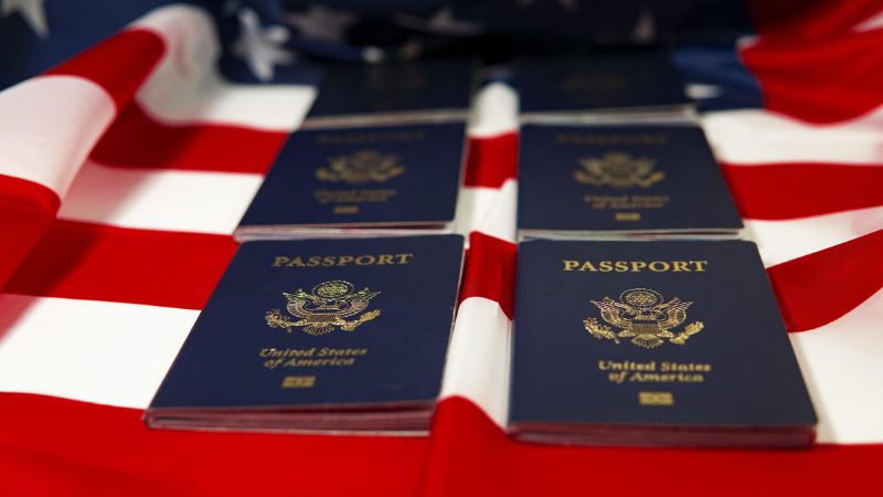 Passaporte americano fora do Top 10: entenda as razões da queda em 2025 e o impacto nas viagens e na mobilidade global.
